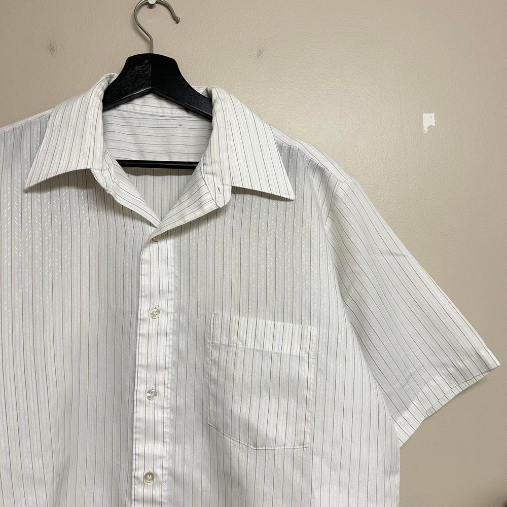 Vintage 80s White Textured Vertical Striped Short Sleeve Button Up Shirt Mens XL - Picture 2 of 6